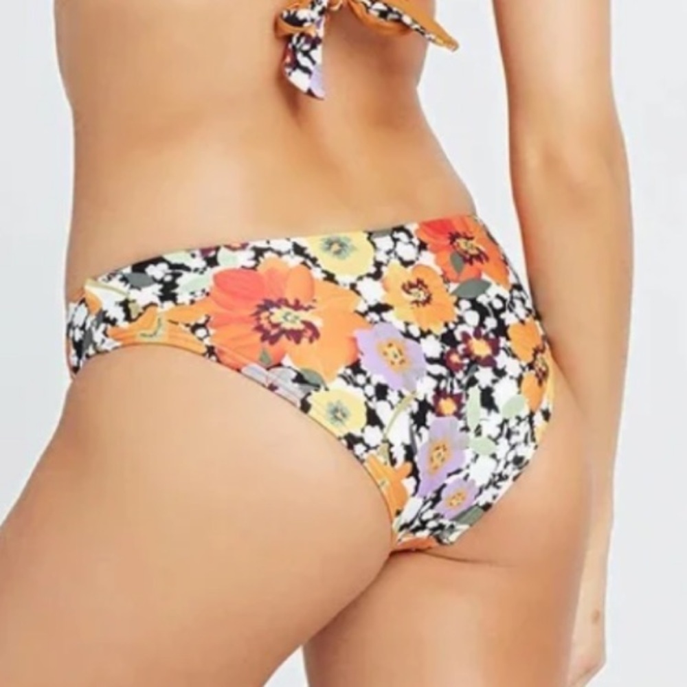 NWT L*Space Meadow Sandy Sweet Floral Bikini Bottom - Picture 3 of 11